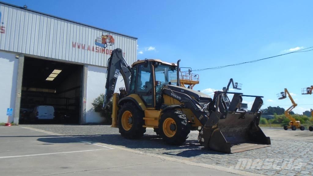 Volvo BL 71 لوادر ذات جرافات عكسية