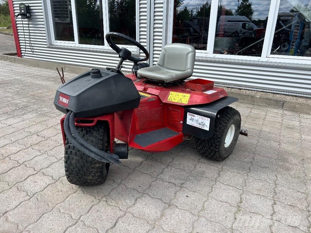 Toro SandPro5020 مخلفات بنكر