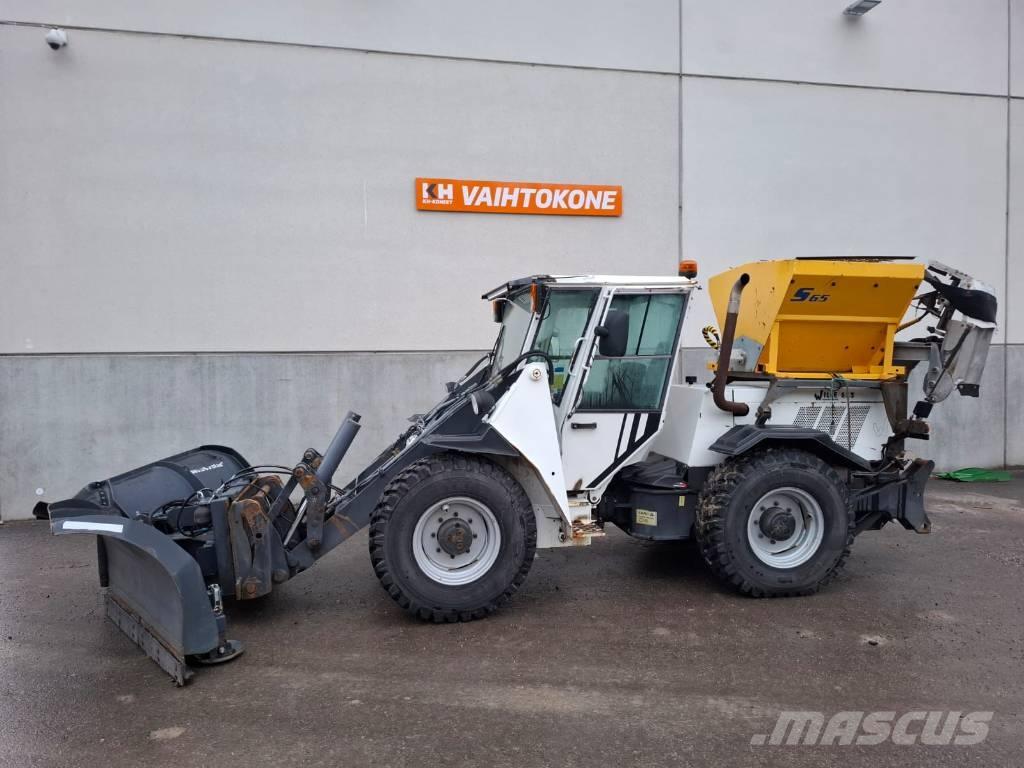 Wille 655 لوادر بعجل