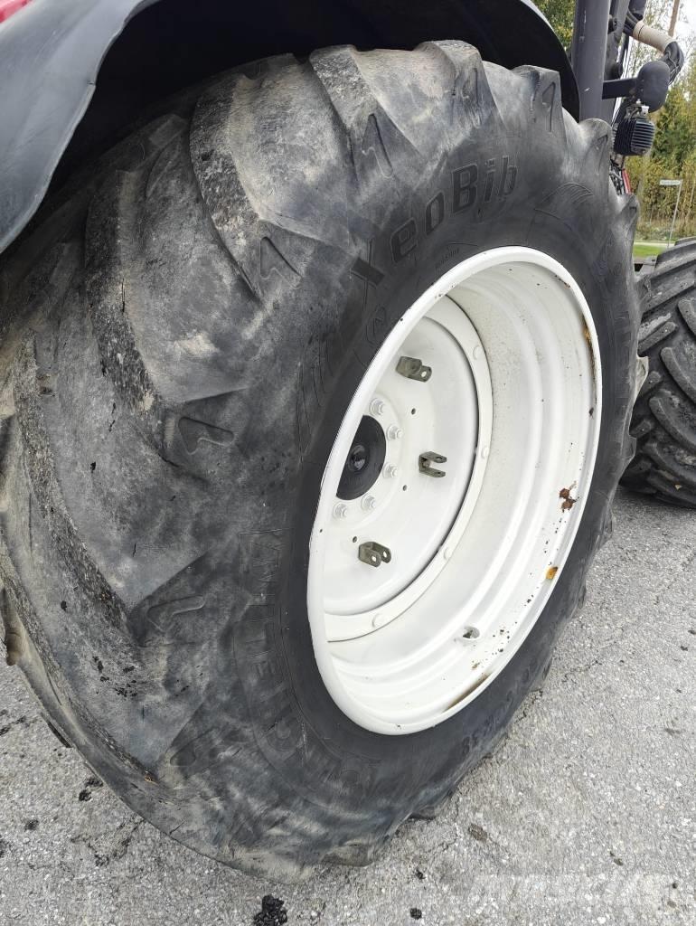 Valtra C 150 الجرارات