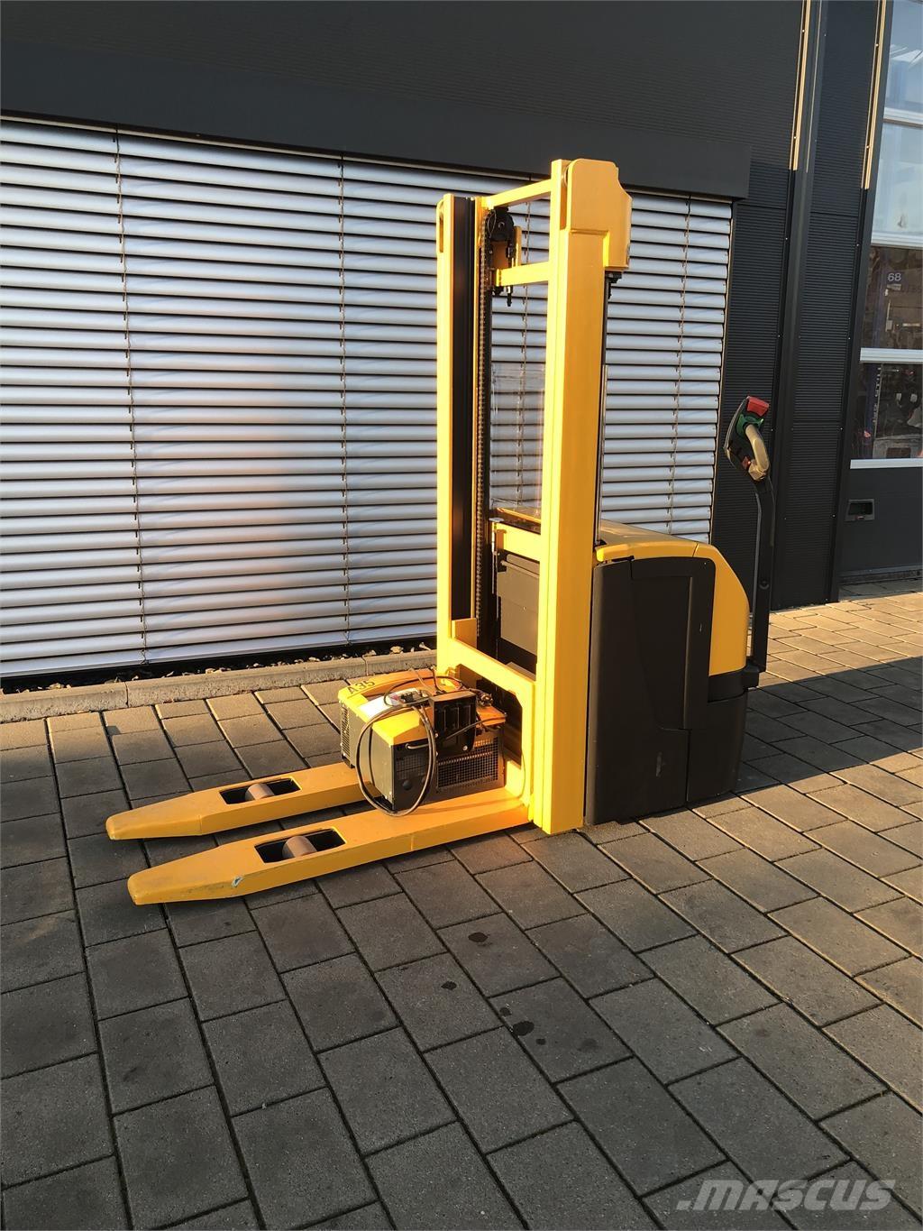 Jungheinrich WP16 شاحنات مناولة ذاتية الدفع