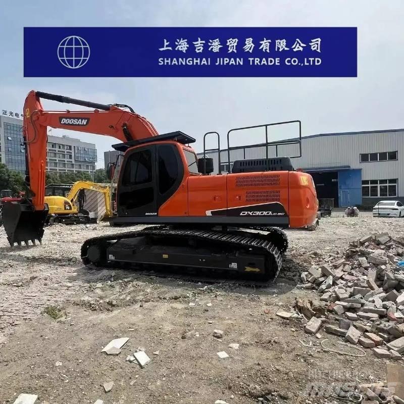 Doosan DX 300 حفارات زحافة