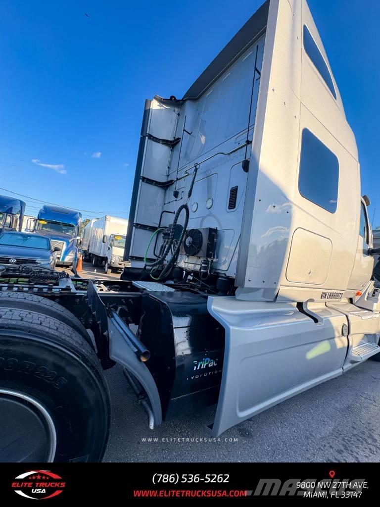 International LT شاحنات أخرى