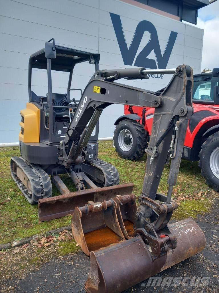 Volvo ECR 25 D حفارات صغيرة أقل من 7 طن (حفارات صغيرة)