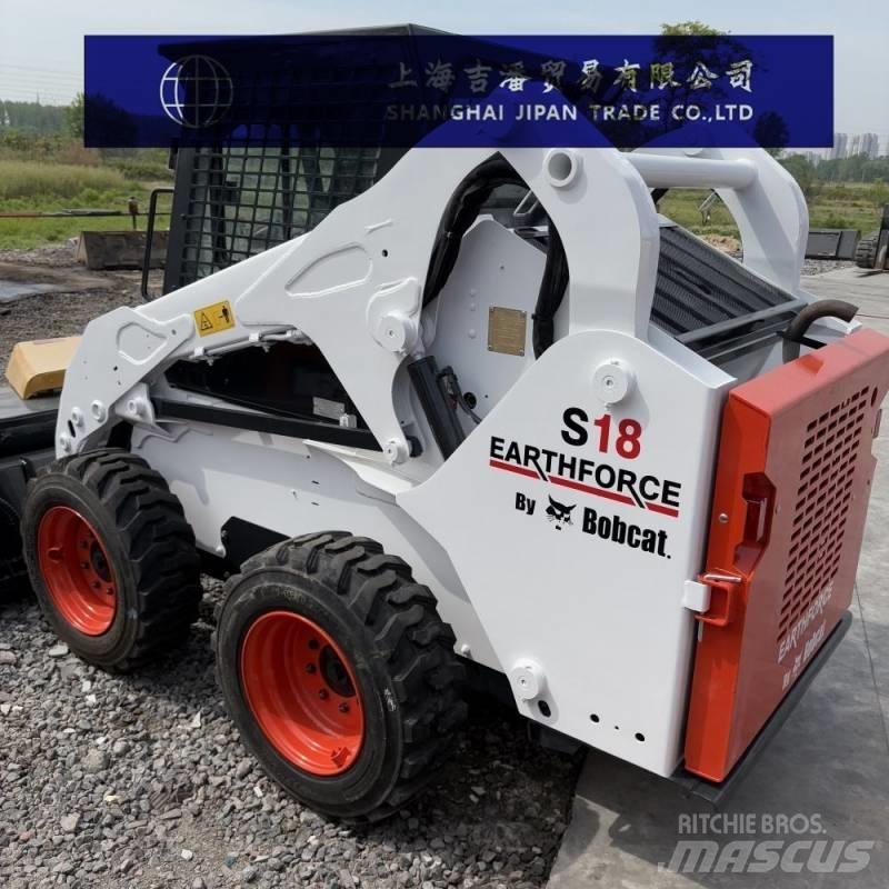 Bobcat S 18 لوادر انزلاقية التوجيه