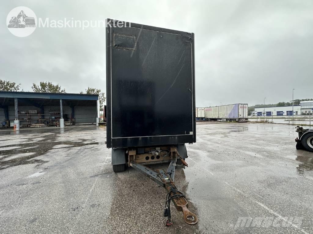 Närko D4HW13L62 مقطورات ذات هيكل صندوقي