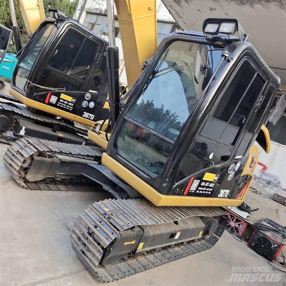 CAT 307 D حفارات صغيرة أقل من 7 طن (حفارات صغيرة)