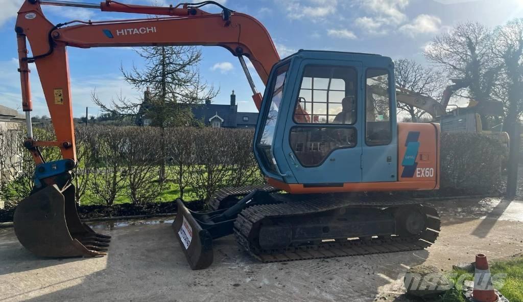 Hitachi EX 60-3 حفارات وسط 7 طن - 12 طن