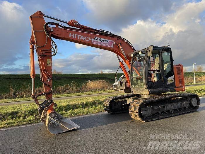 Hitachi ZX135US-6 حفارات زحافة
