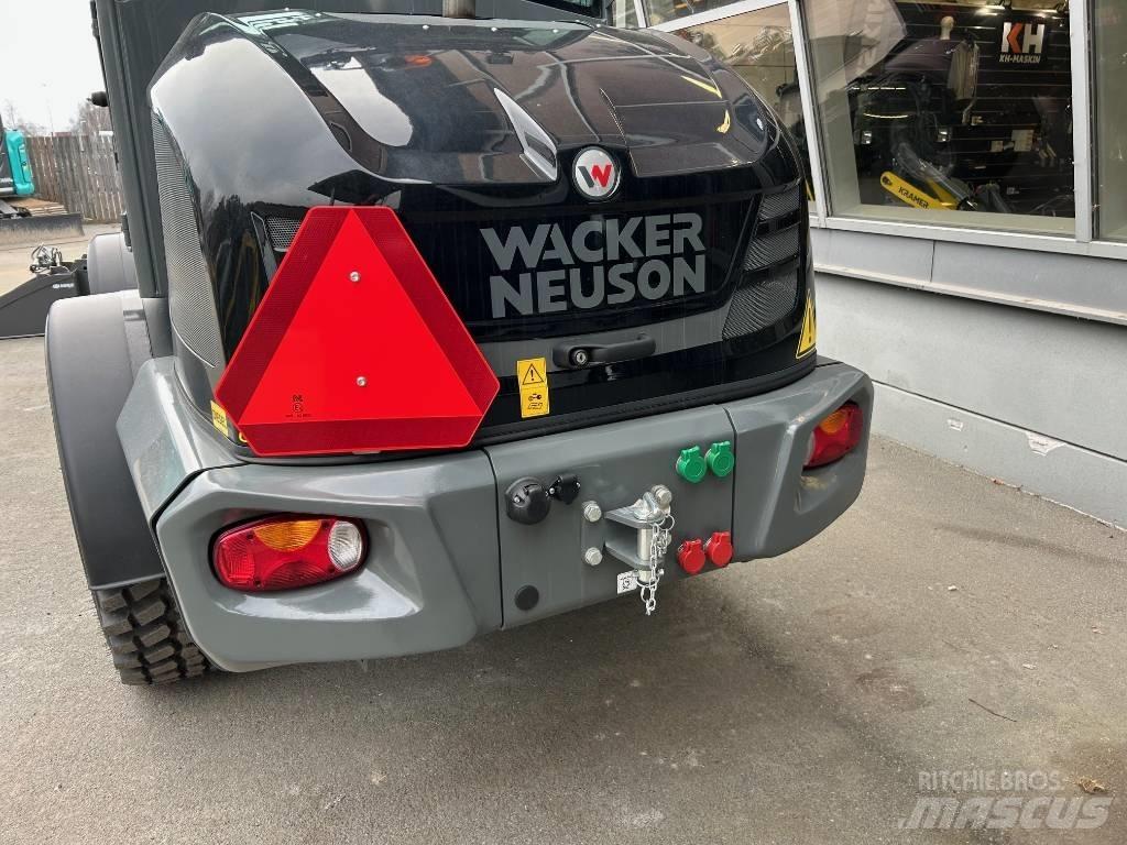 Wacker Neuson WL 52 لوادر بعجل