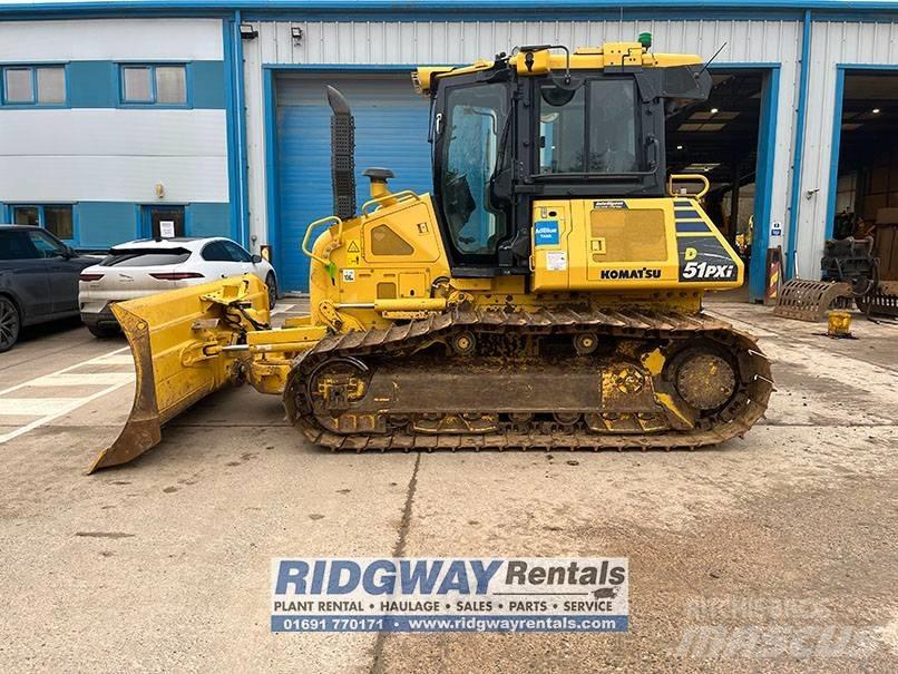 Komatsu D 51 PX-24 بلدوزرات مجنزرة