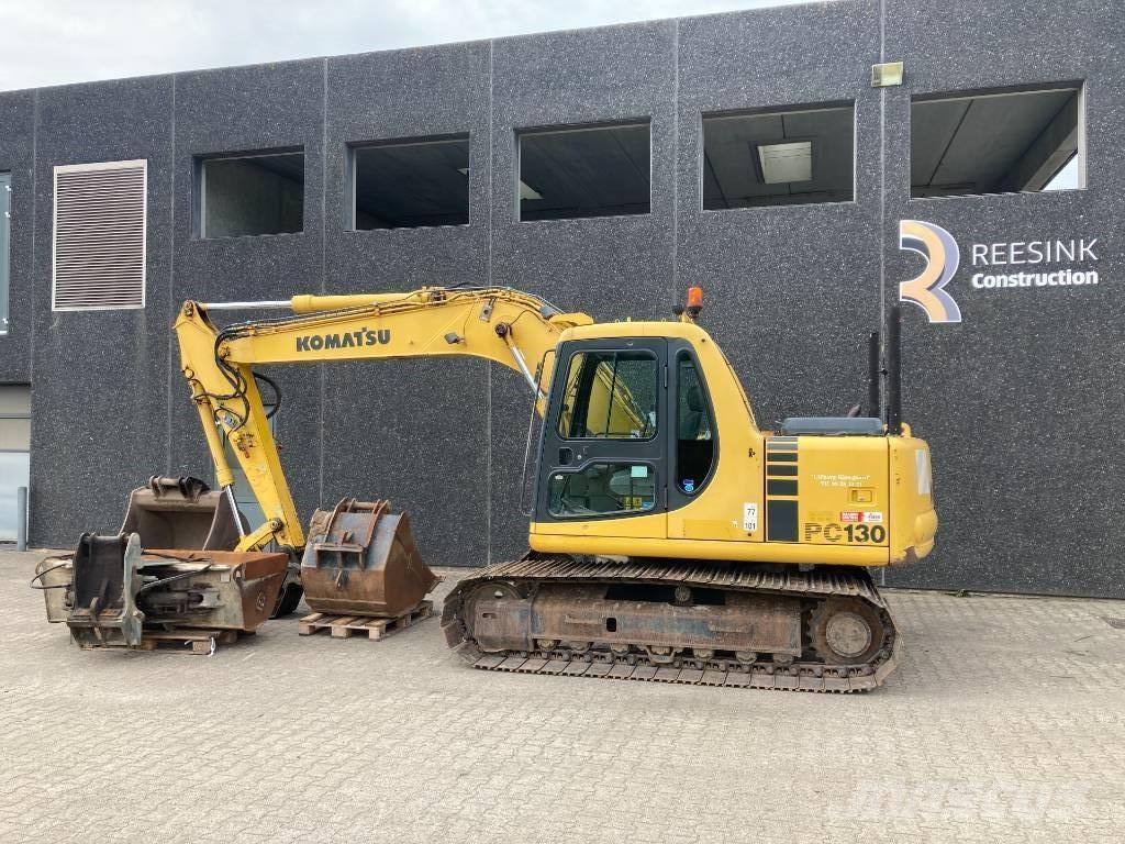 Komatsu PC 130-6K حفارات زحافة