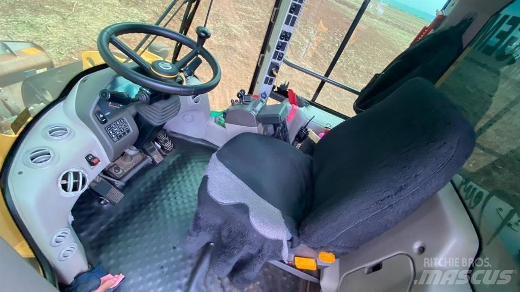 Volvo L 70 F لوادر بعجل