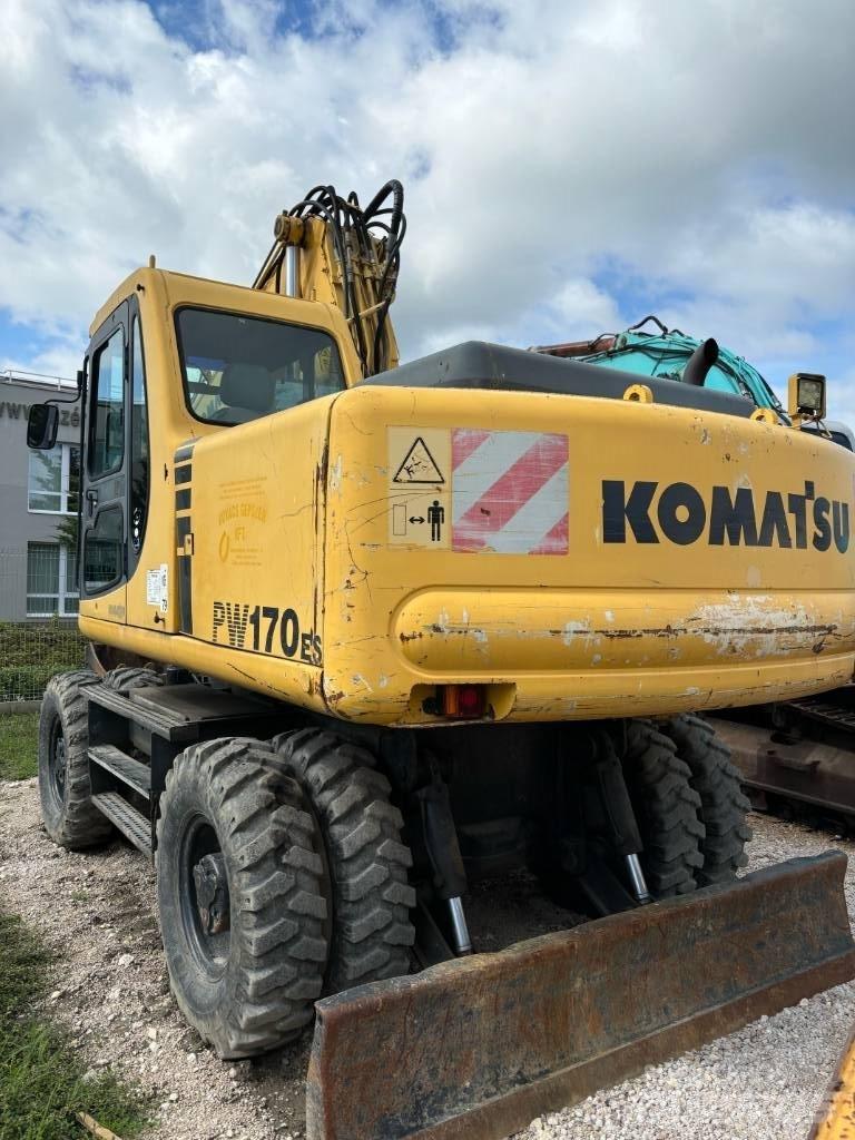 Komatsu PW 170 ES-6K حفارات بعجل