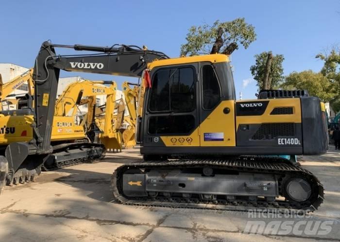 Volvo EC 140 حفارات زحافة