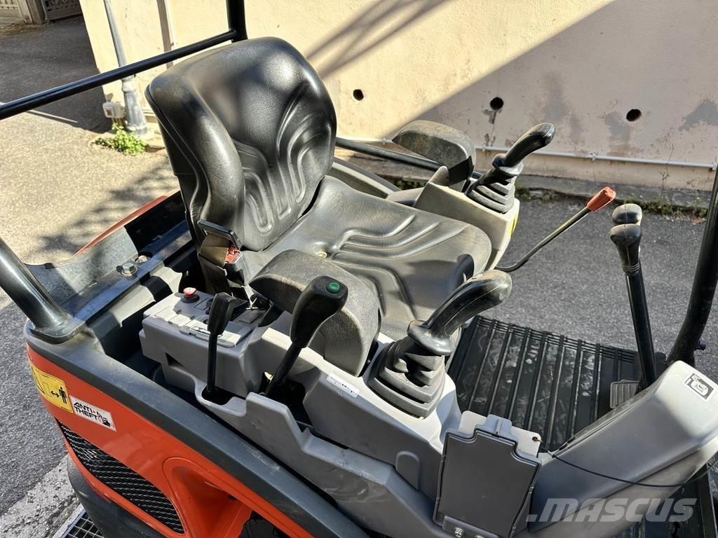 Kubota KX016-4 حفارات صغيرة أقل من 7 طن (حفارات صغيرة)