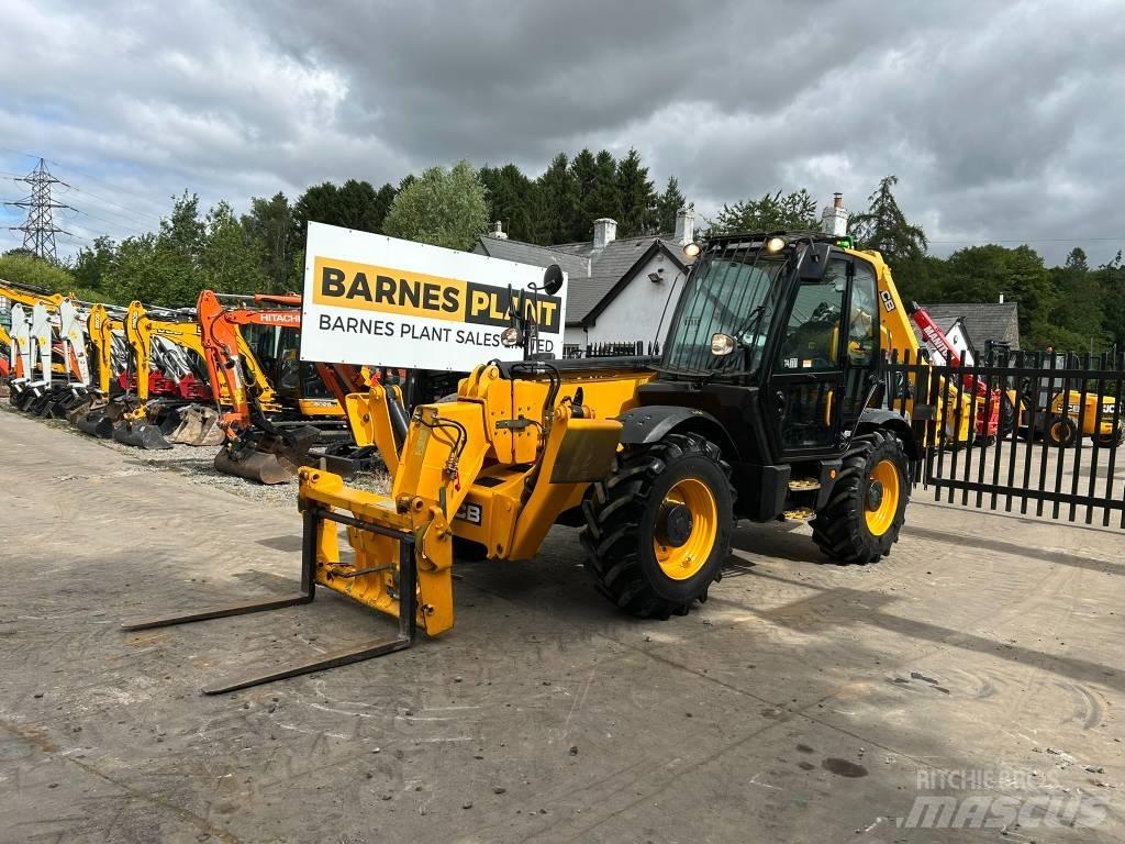 JCB 535-125 Hiviz مناولات متداخلة