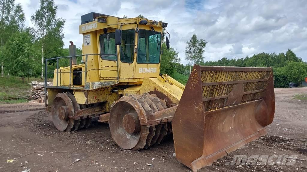 Bomag BC 571 RB مكابس المخلفات