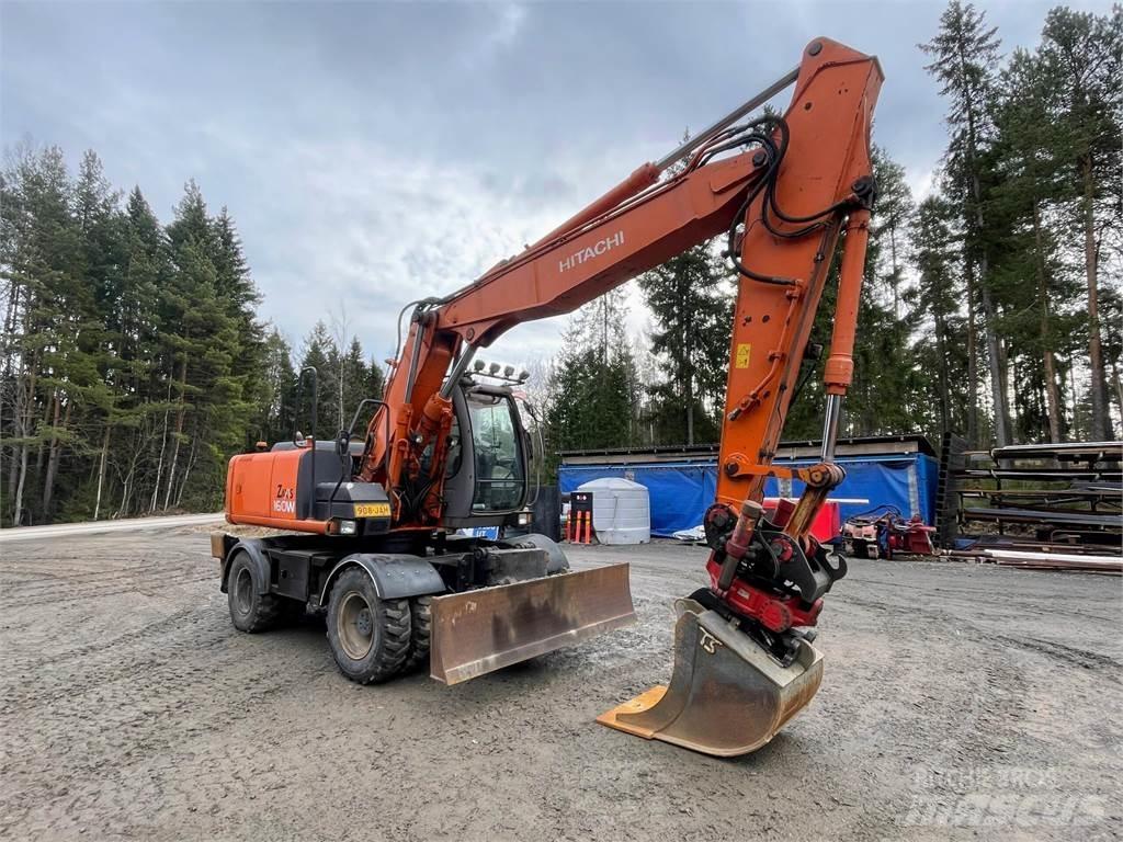 Hitachi ZX 160W حفارات بعجل