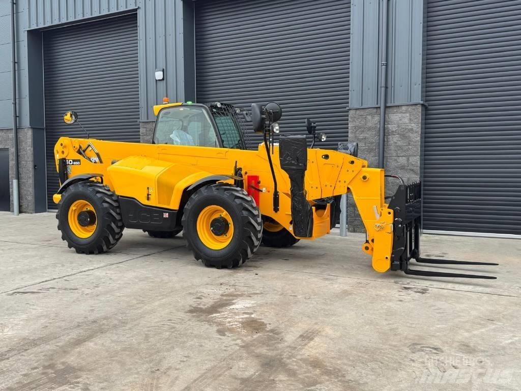 JCB 540-200 مناولات متداخلة