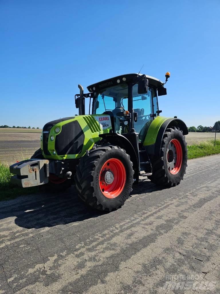 CLAAS Arion 530 الجرارات