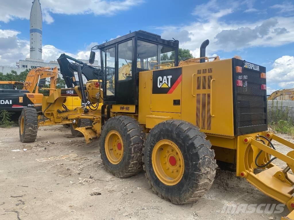CAT 140 H معدات تمهيد الطرق