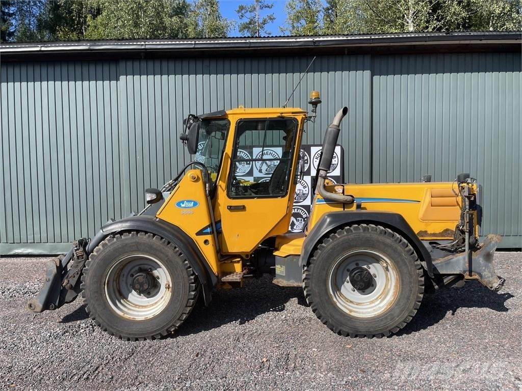 Wille 655C جرارات مدمجة