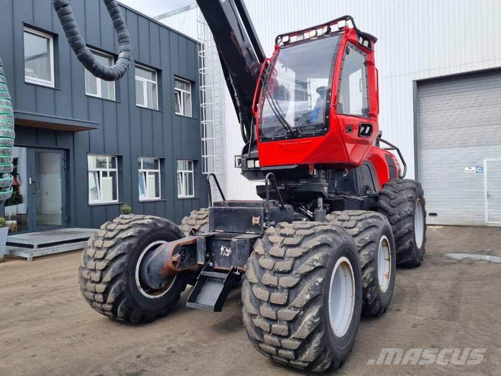 Komatsu 901 حصادات