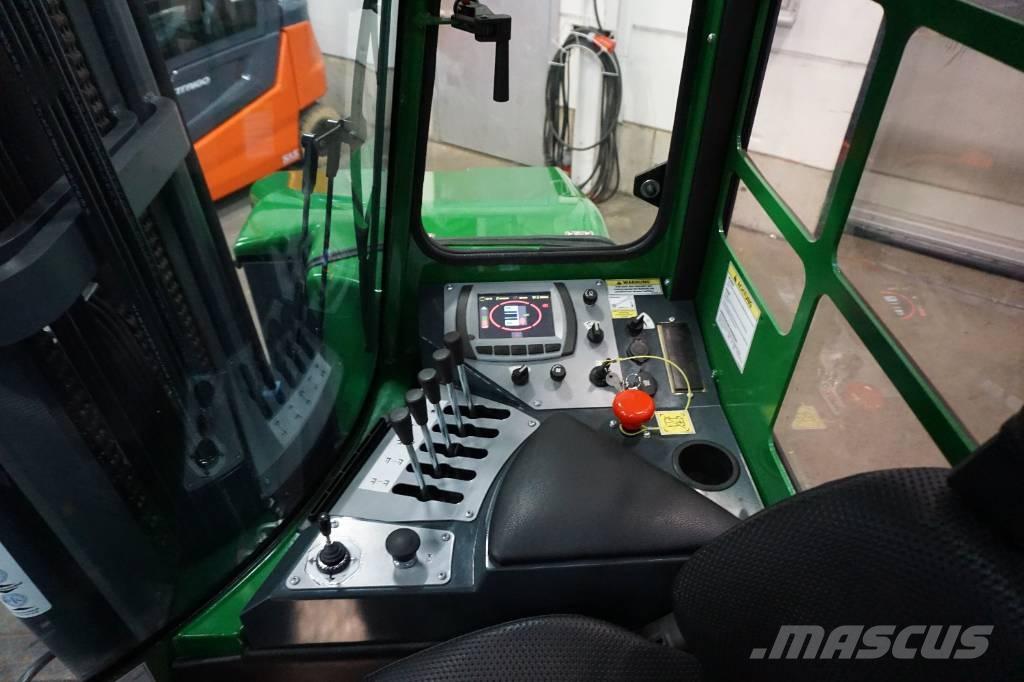 Combilift C4500ET شاحنة المناولة رباعية الاتجاهات