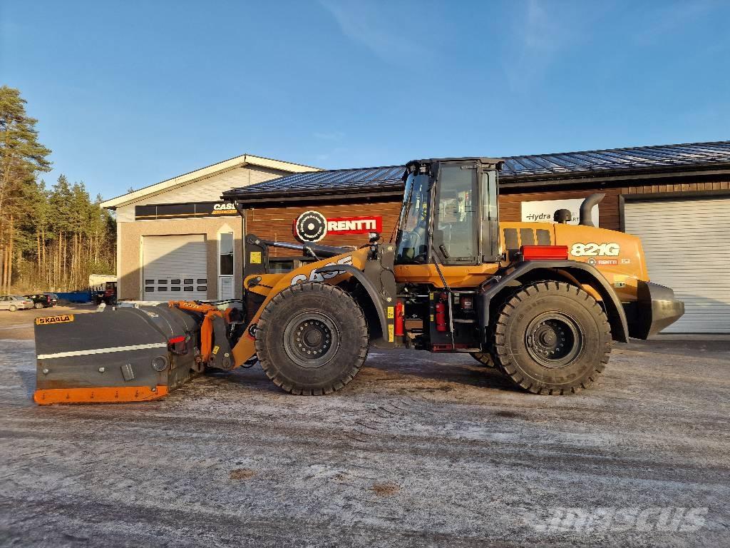 CASE 821 G2 لوادر بعجل