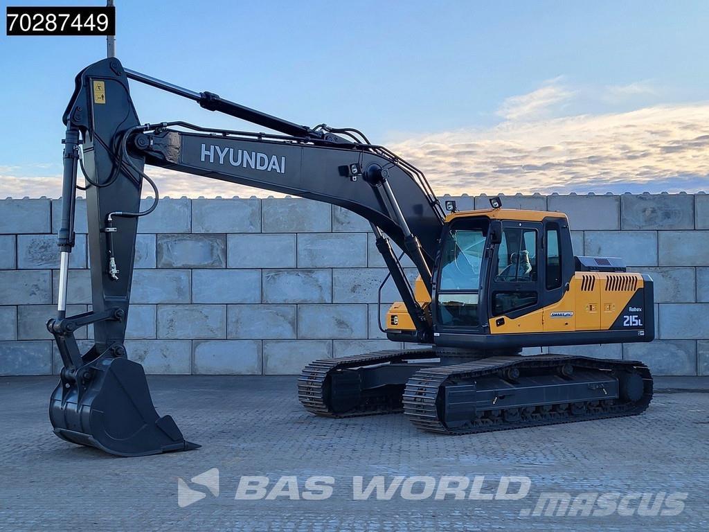 Hyundai R215 L حفارات زحافة