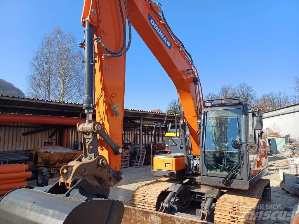 Doosan DX140LC-7 حفارات زحافة