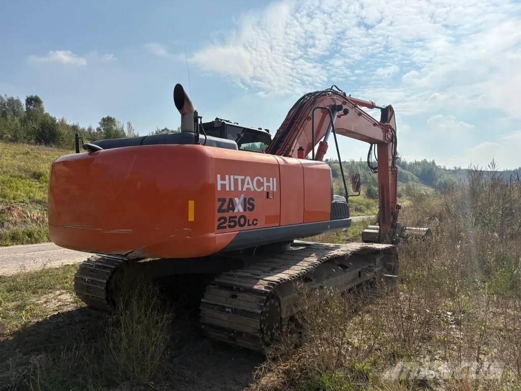 Hitachi ZX250LC-5B حفارات زحافة