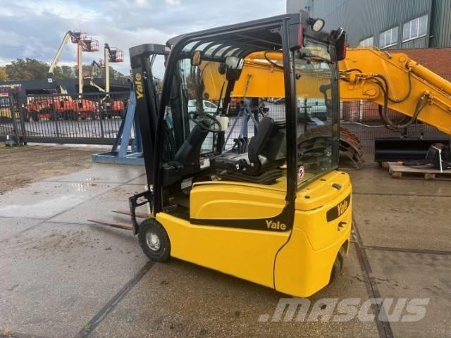 Yale ERP 16 VT شاحنات ذات رافعات شوكية تعمل بالكهرباء