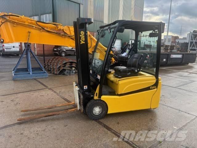 Yale ERP 16 VT شاحنات ذات رافعات شوكية تعمل بالكهرباء