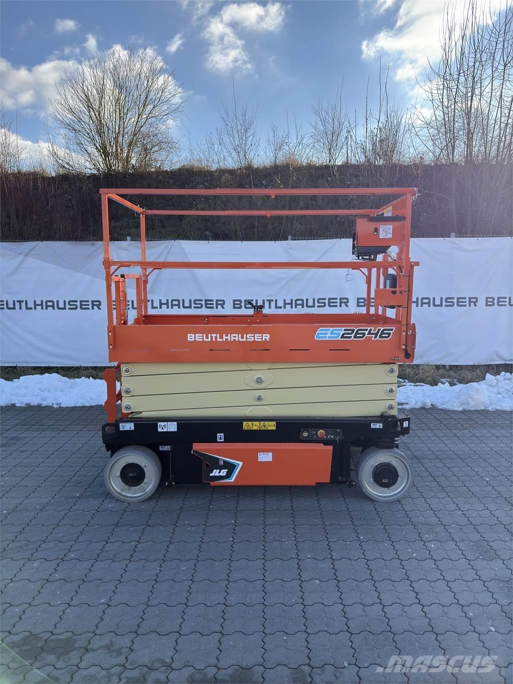 JLG ES2646 رافعات مقصية الشكل