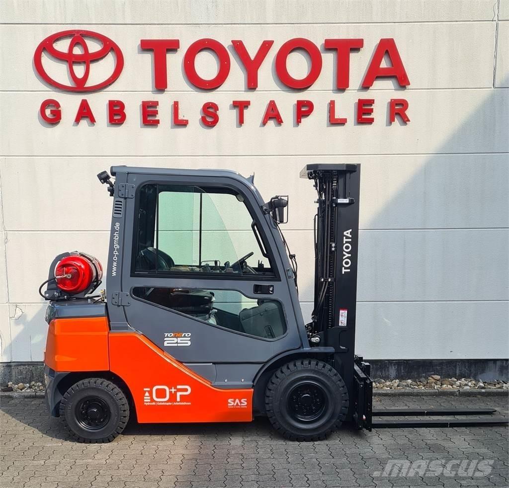 Toyota 02-8FGF25 شاحنات LPG