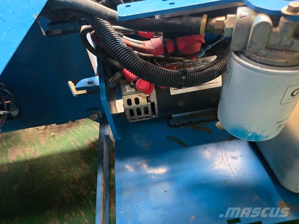 Genie GS 1930 رافعات مقصية الشكل