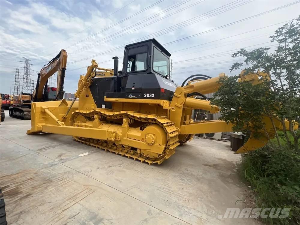Shantui SD32 بلدوزرات مجنزرة