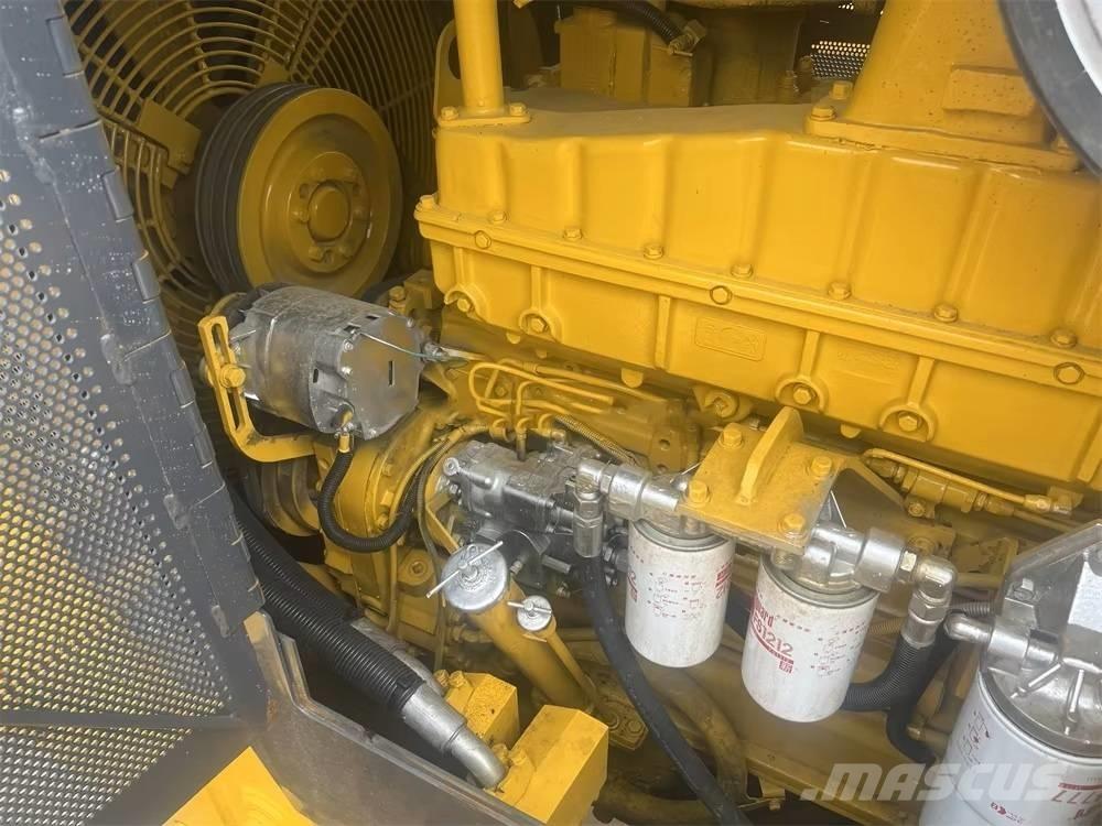 Shantui SD32 بلدوزرات مجنزرة