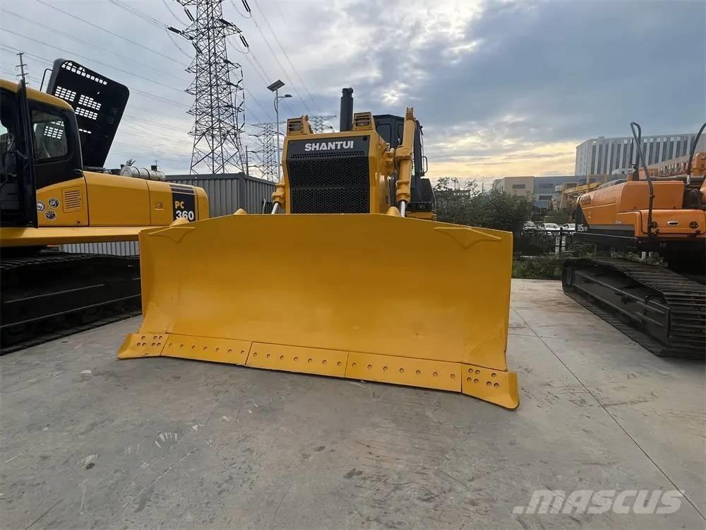 Shantui SD32 بلدوزرات مجنزرة