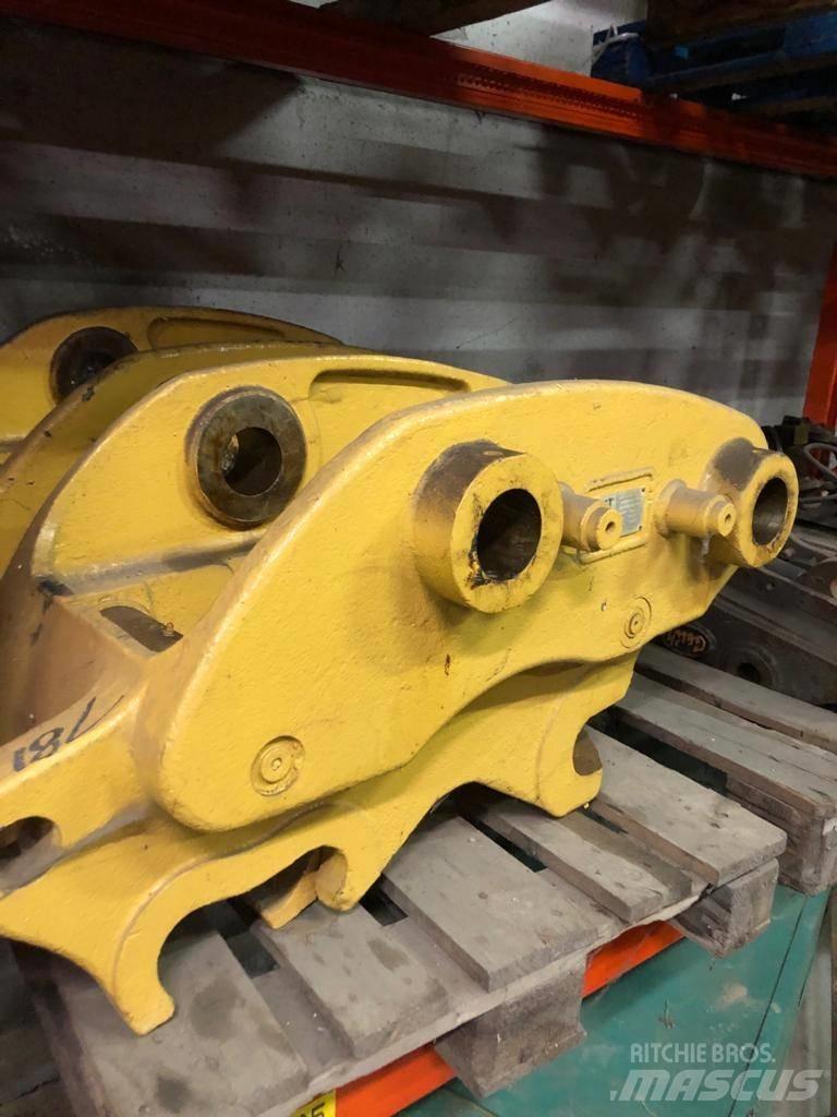 CAT 318 quick Hitch مكونات أخرى