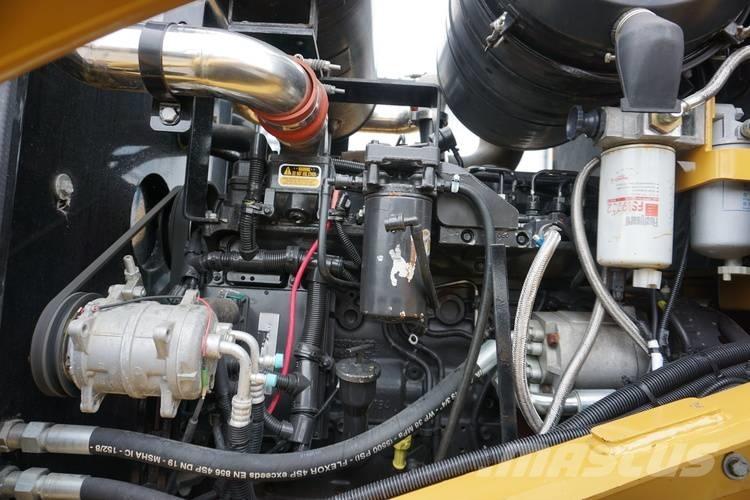 Cheng Gong G958H لوادر بعجل