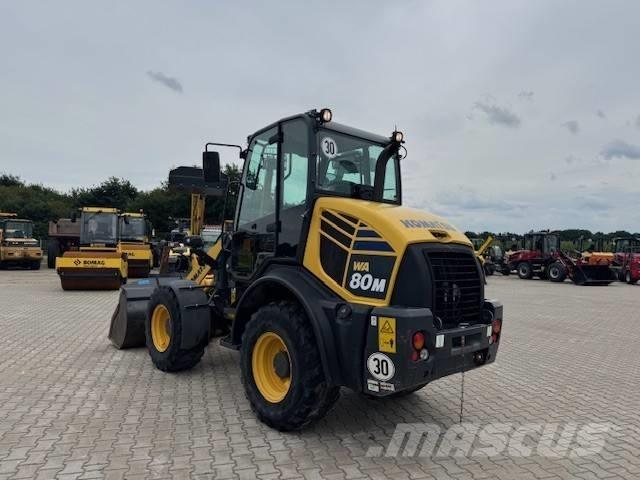 Komatsu WA 80 M لوادر بعجل