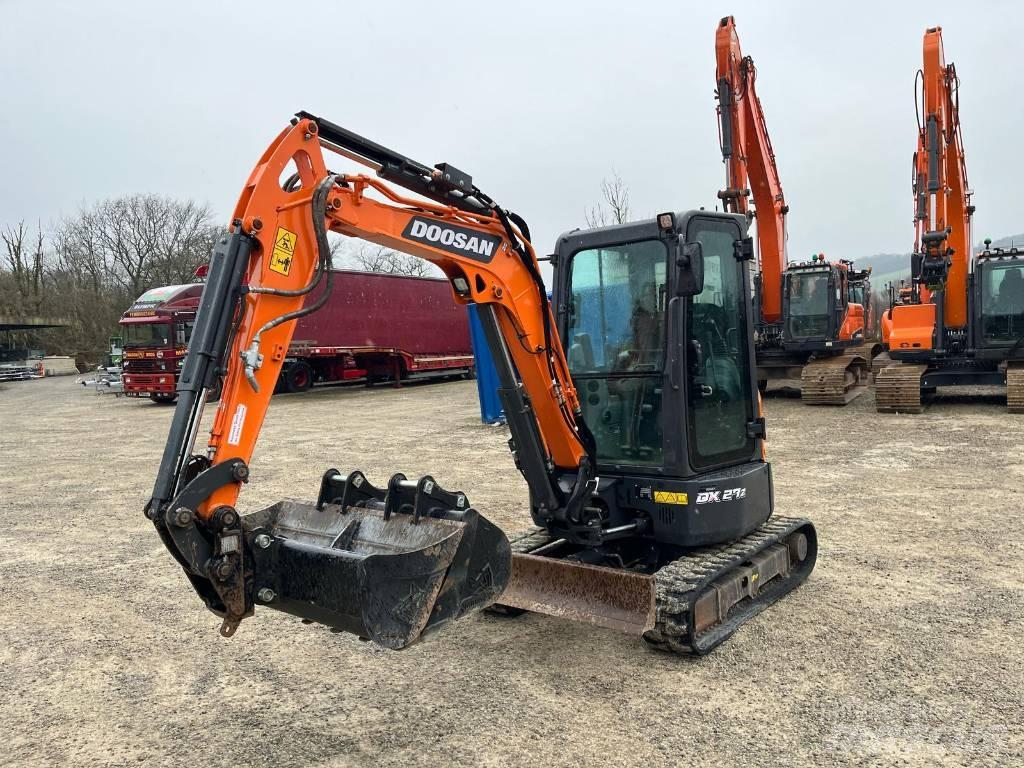 Doosan DX 27 Z حفارات صغيرة أقل من 7 طن (حفارات صغيرة)