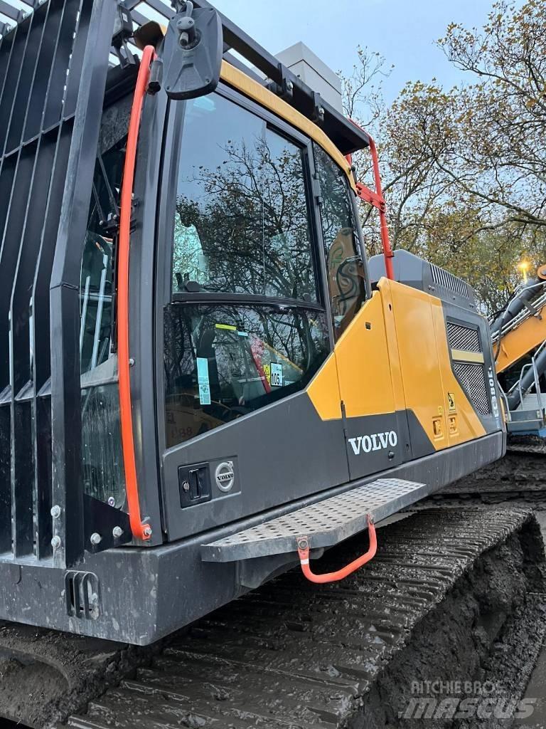 Volvo EC 380 EL حفارات زحافة