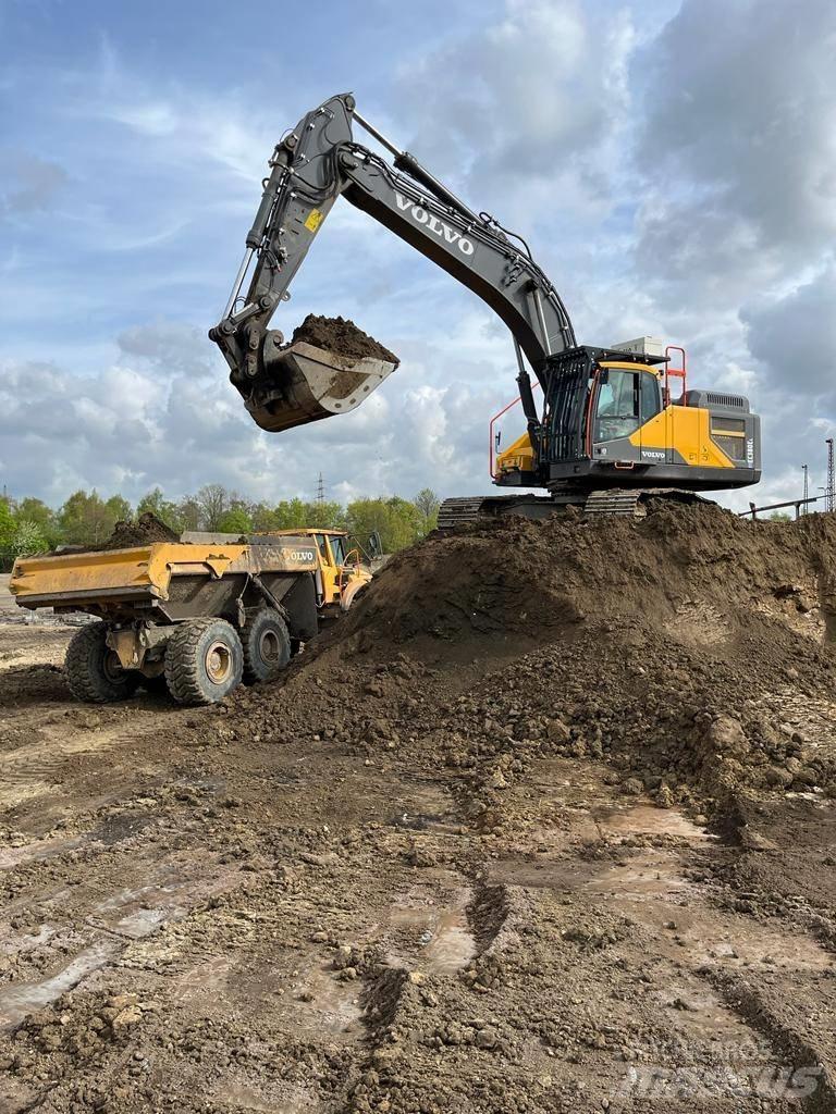 Volvo EC 380 EL حفارات زحافة