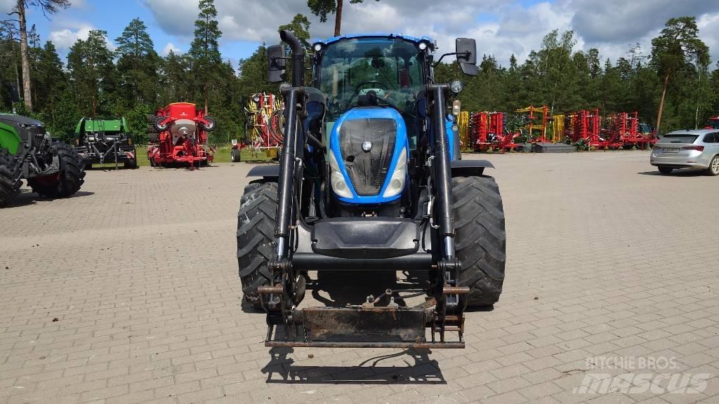 New Holland T 5.120 الجرارات