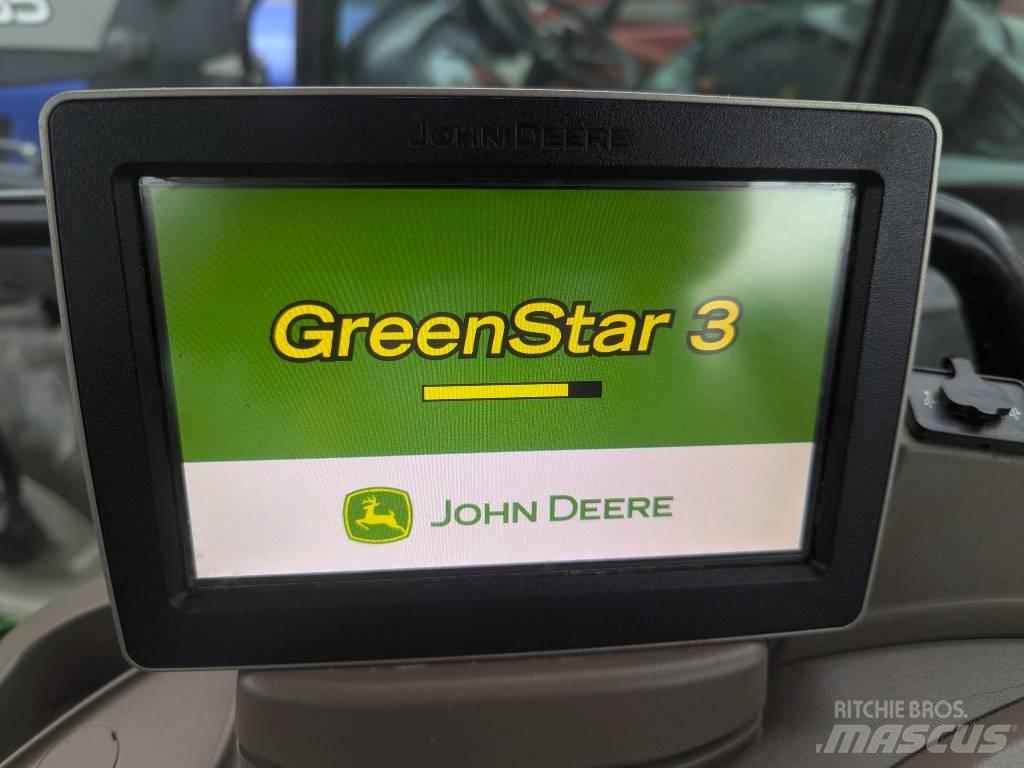 John Deere 6125 R الجرارات