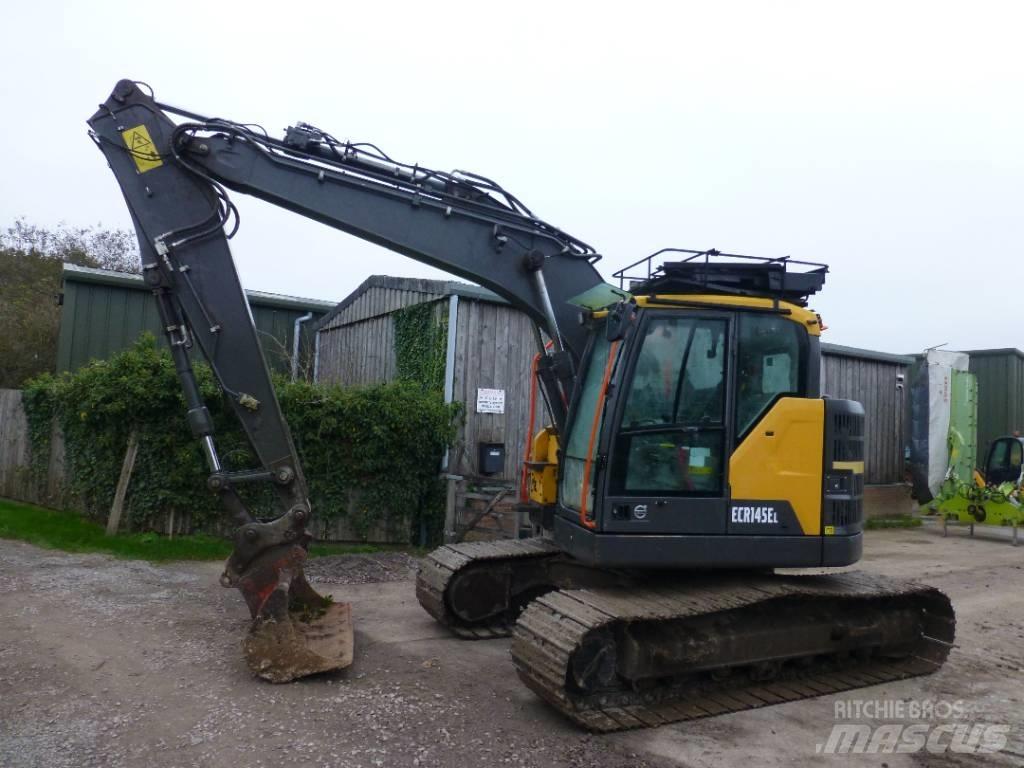 Volvo ECR 145 E حفارات زحافة